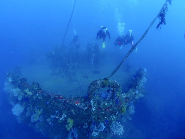 熱海の沈没船