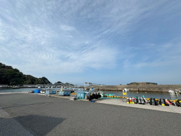 勝山のダイビングセッティングエリア